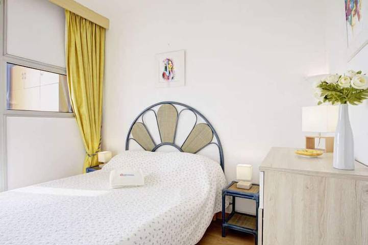 Gîte pour 4 personnes, avec balcon dans Port De Saint Cyprien - 3