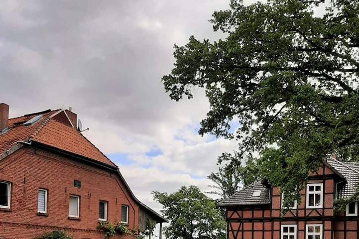 Ferienwohnung für 6 Personen, mit Terrasse und Garten in Waddeweitz