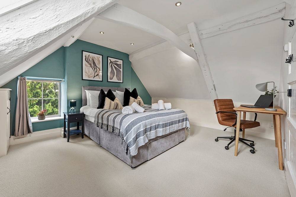 Entire apartment, 2-Br Cosy Retreat, Cirencester in Cirencester, Gloucestershire