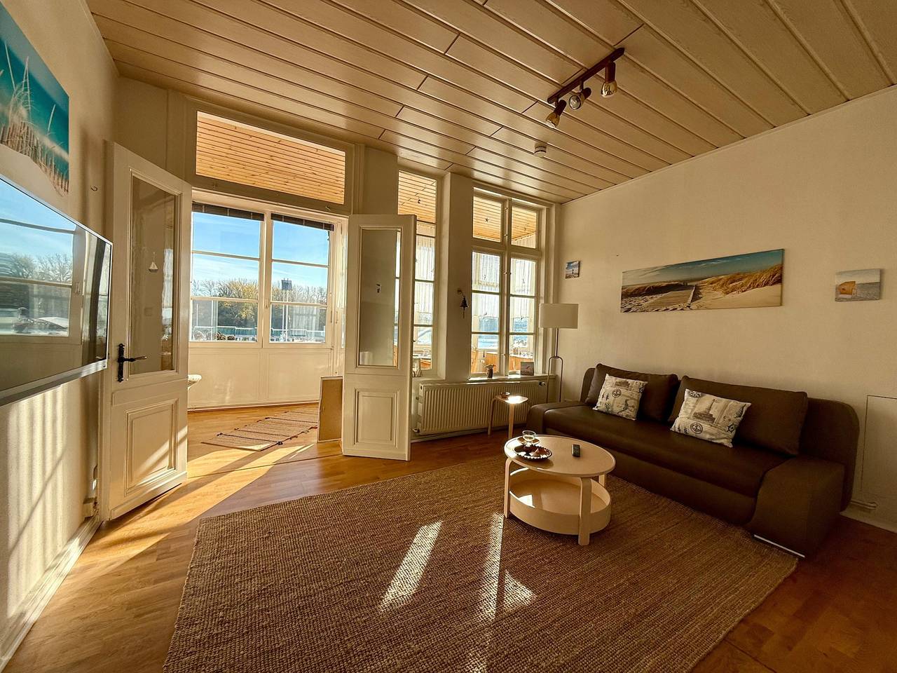 Ganze Wohnung, Apartment Traveperle 1 mit verglaster großer Veranda und Wlan in Travemünde, Lübeck
