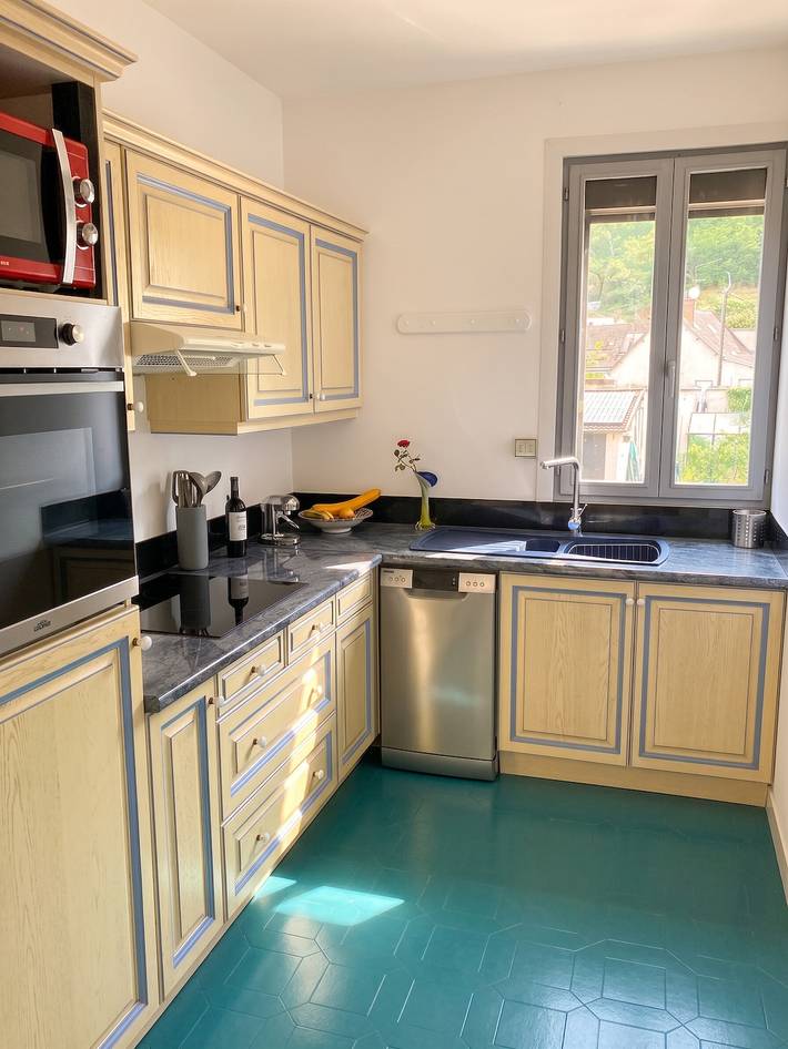 Appartement entier, Appartement charmant au cœur de Nonancourt, jardin privé in Nonancourt, Région d'Évreux