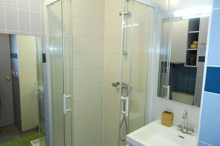 Gîte pour 4 personnes, avec terrasse dans Plage Notre-Dame - 2