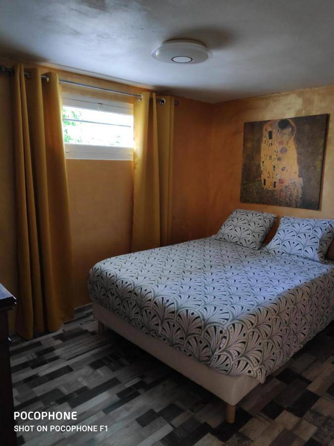 Gîte pour 4 personnes, avec jardin et vue à Roumagne - 4