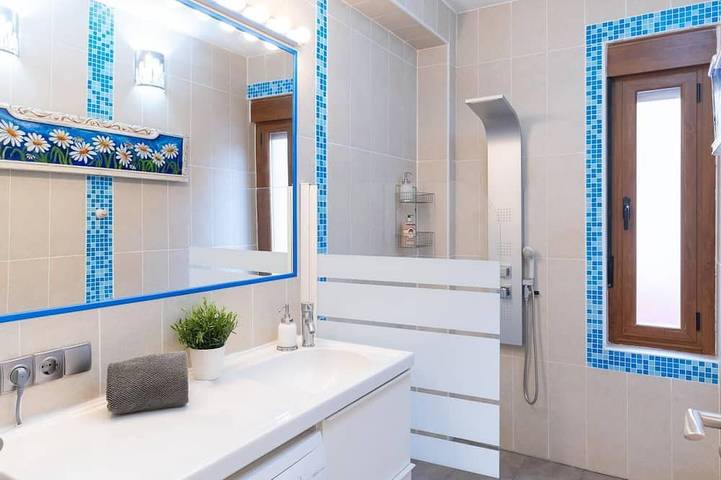 Apartamento entero, Housingleon- Piso Plaza Mayor con opción a garaje in León, Cordillera Cantábrica