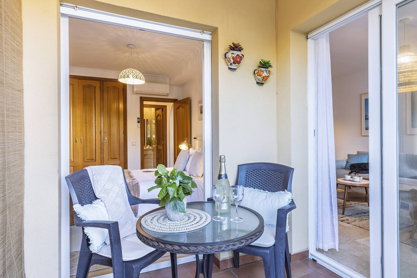 Entire apartment, Riomar in Javea Port, Jávea