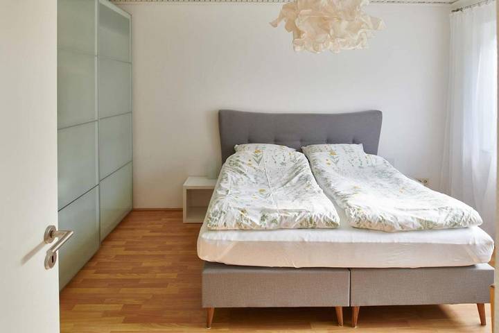 Ferienhaus für 2 Personen, mit Terrasse und Garten in Wegberg