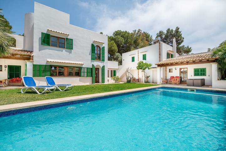 Ferienhaus für 10 Personen, mit Balkon und Garten in Cala d'Or - 2