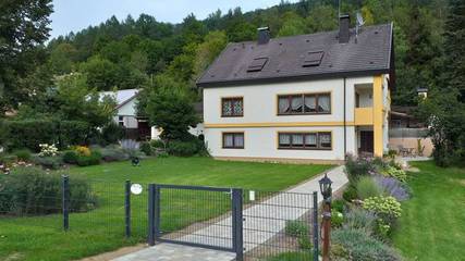 Ferienwohnung für 3 Personen, mit Garten und Terrasse in Heiligenstadt