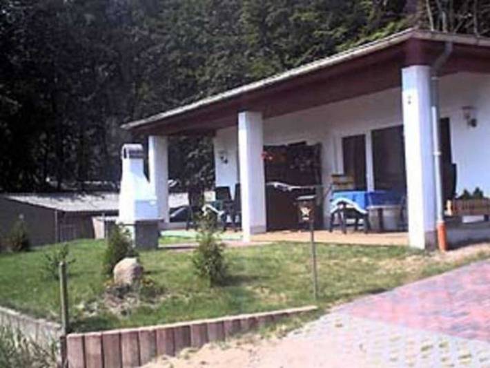 Ferienwohnung für 4 Personen, mit Terrasse und Garten in Sellin