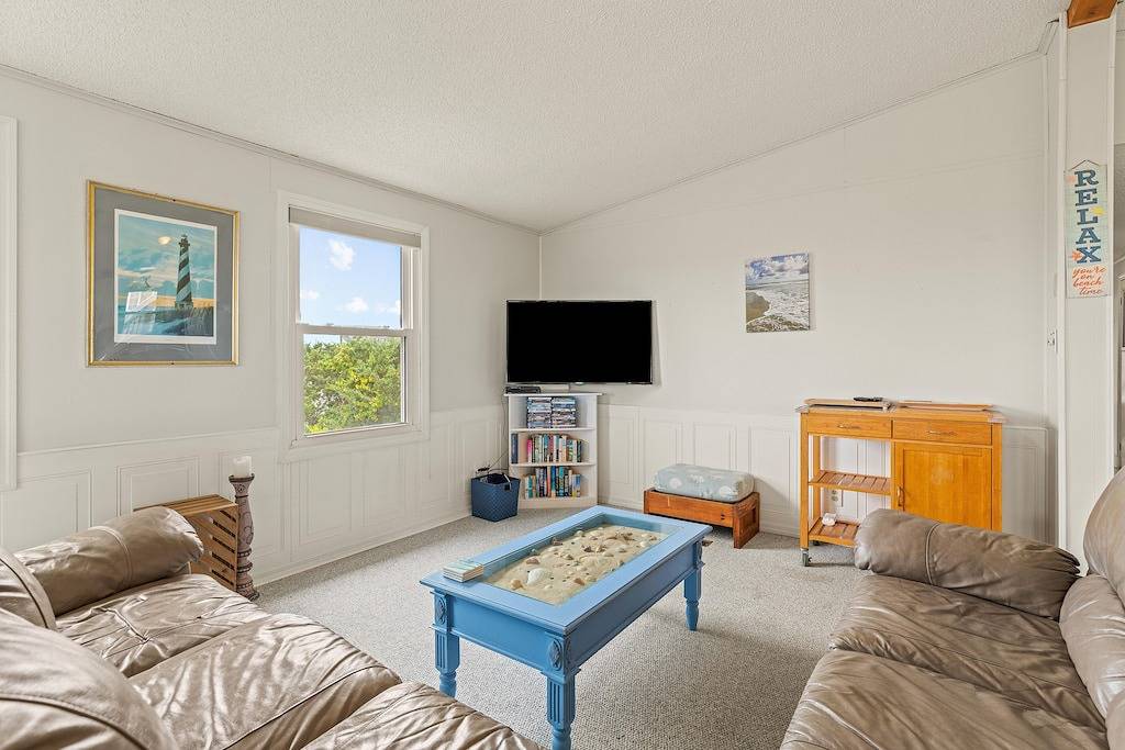 ⭐Hot Tub⭐Newly Furnished⭐️Wide Beaches⭐Incredible Oceanfront Views🌊☀️🐬Sunrises in Avon (NC), Pamlico Sound