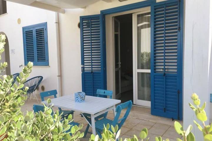 Gîte pour 6 personnes, avec piscine ainsi que jardin et vue dans Macari - 3