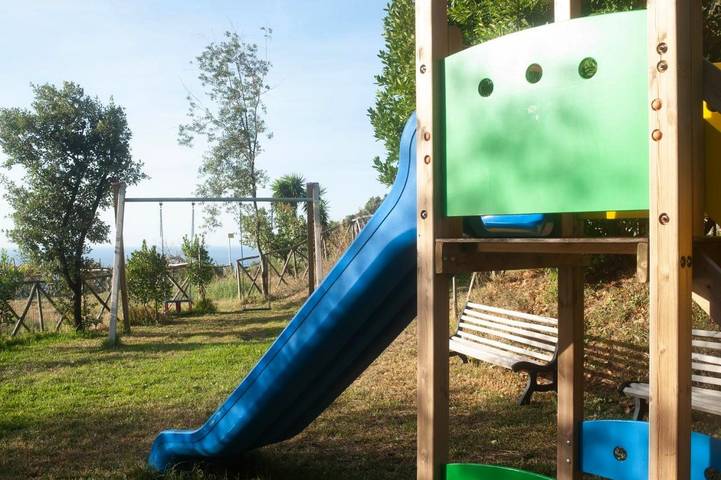 Chambre d’amis pour 4 personnes, avec vue ainsi que piscine et jardin, animaux acceptés à Cetara - 4