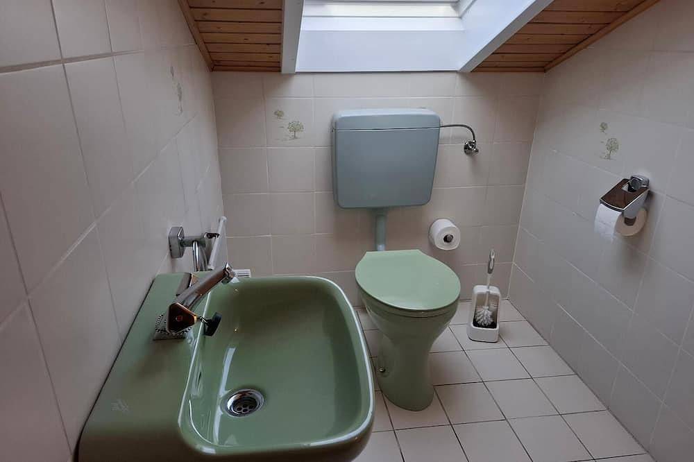 Ganze Wohnung, Ferienwohnung 100 qm mit 3 Schlafzimmern in Furth im Wald, Ostbayern