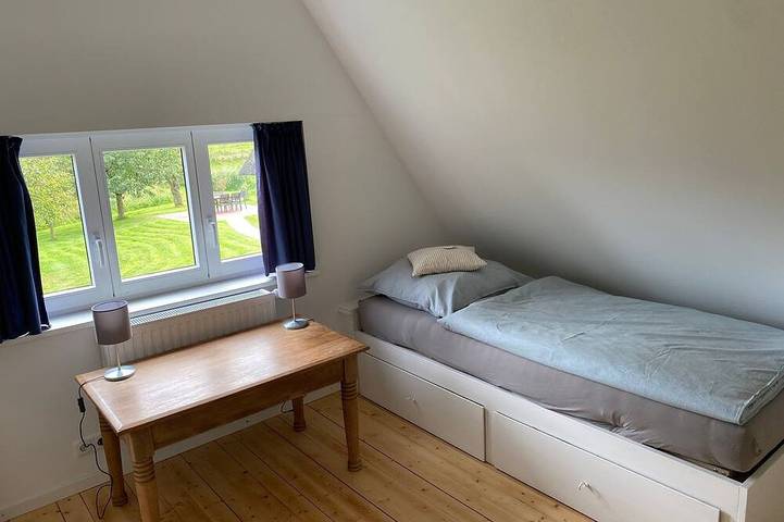 Ferienhaus für 4 Personen, mit Whirlpool und Terrasse sowie Garten und Sauna in Wischhafen - 3