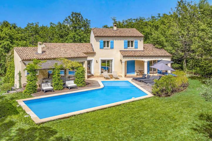 Location de vacances pour 10 personnes, avec Jardin à Mons (Var)