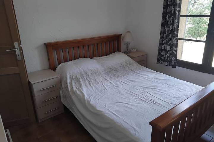 Familienfreundliche Villa mit großem Pool, weitläufigen Gärten und Internet in Tourrettes, Mittelmeerküste (Frankreich)