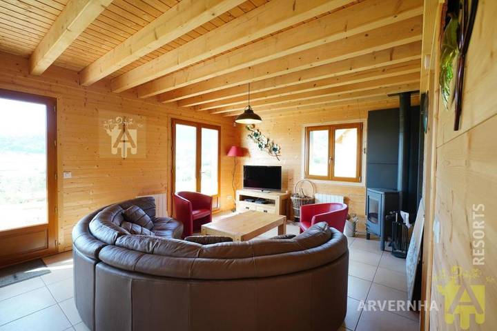 Chalet pour 8 personnes, avec balcon et jardin à Chambon-sur-Lac - 4