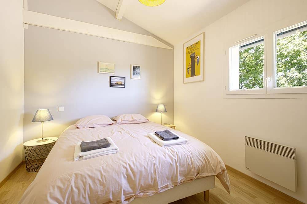 House w/ pool - 12 pers., quiet garden w/ stunning view on the Basque Country in Arcangues, Bayonne region