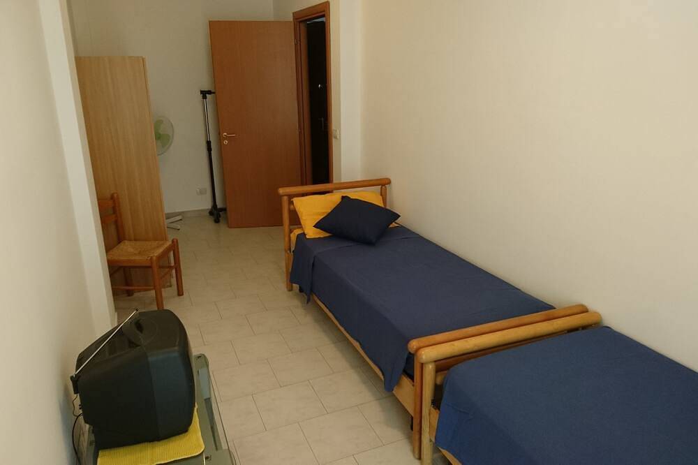 Ganze Wohnung, Casa Maja Ferienwohnung P in Badolato, Catanzaro Provinz