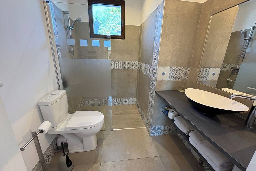 Apartamento entero, Studio Terrace in Lavérune, Côte d'Améthyste