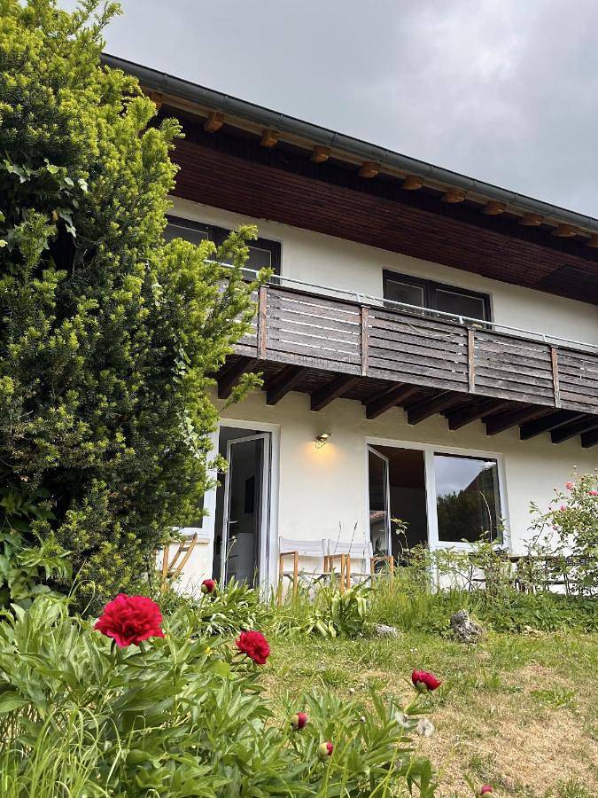 Ferienhaus für 4 Personen, mit Terrasse und Garten in Lauchheim