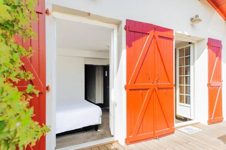 Hôtel pour 2 personnes, avec terrasse, animaux acceptés dans Port De Saint Jean De Luz - 4