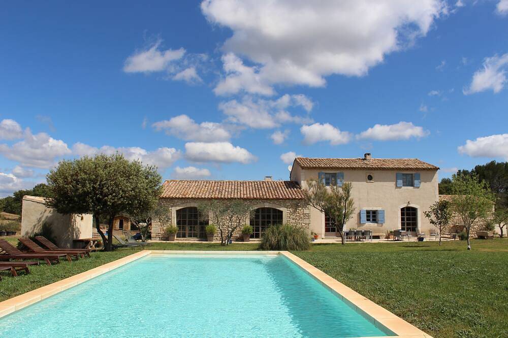 Charmantes provenzalisches Bauernhaus in einer außergewöhnlichen Umgebung im Herzen des Montagnette in Boulbon, Arles und Umgebung