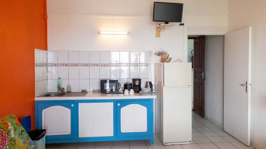 Entire studio, Studio with sea view in Capesterre 25 m² 1 bedroom in Capesterre-de-Marie-Galante, Guadeloupe (Caribbean)