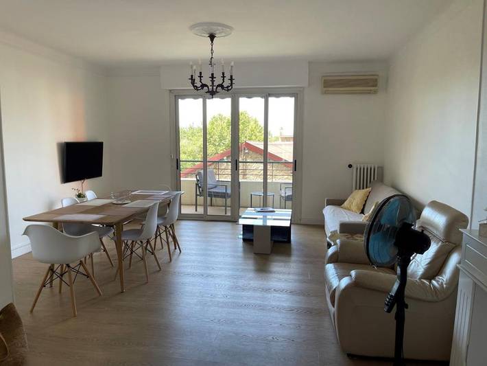 Gîte pour 6 personnes, avec balcon dans Stade Vélodrome