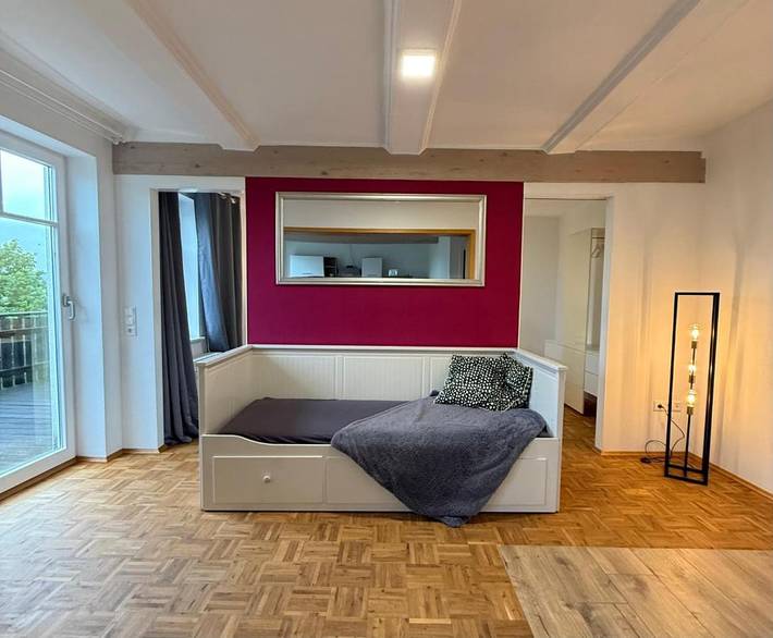 Ferienwohnung für 4 Personen, mit Balkon und Terrasse in Wolfhagen