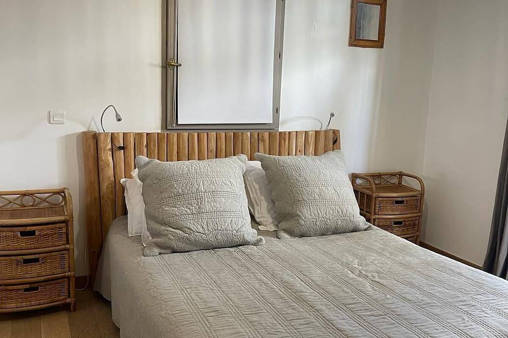 Encantadora cabaña con aire acondicionado \"la cabaña\" y su jardín privado e independiente in Sommières, Region de Nimes
