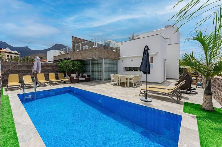 Ferienhaus für 11 Personen, mit Garten