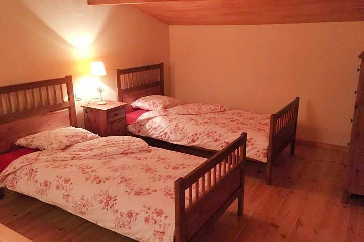 Location de vacances pour 10 personnes, avec terrasse ainsi que piscine et jardin à Villeneuve-de-Duras - 4