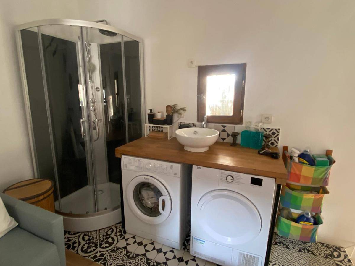 Double Room in Mallemort, Région d'Arles
