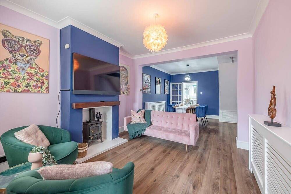Victorian Cottage, Close 2 All The Sights, Parking in Windsor, Berkshire