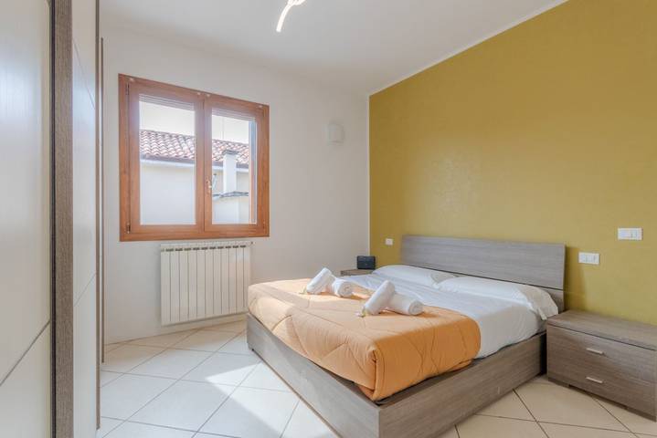 Appartamento intero, Guesthost - Cozy Terrace Apartment Campalto X4 in Venezia, Laguna di Venezia