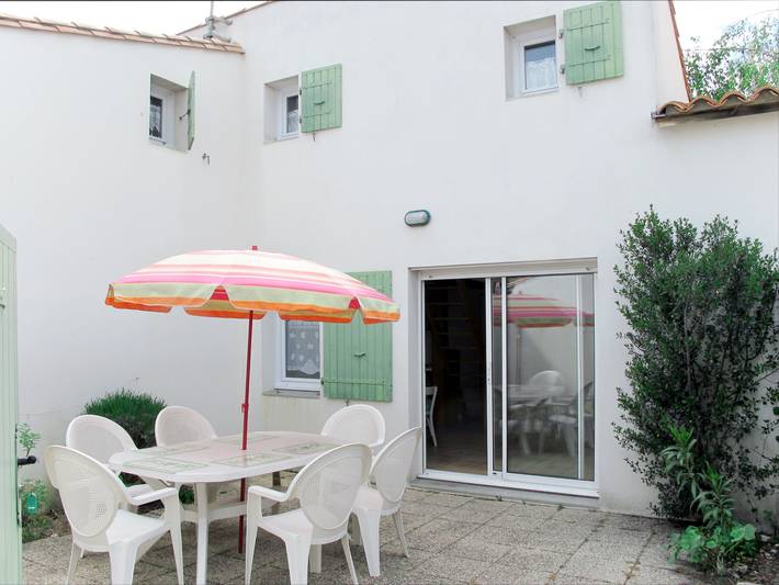 Location de vacances pour 4 personnes, avec Terrasse et Jardin à La Flotte