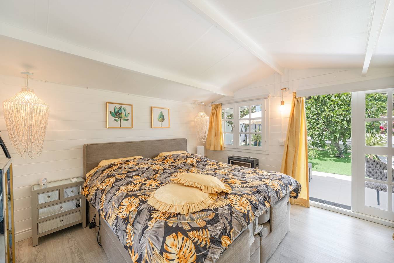 Maison d’hôtes « Casa Caro » avec vue montagne, Wi-Fi et climatisation in La Gaspara, Estepona