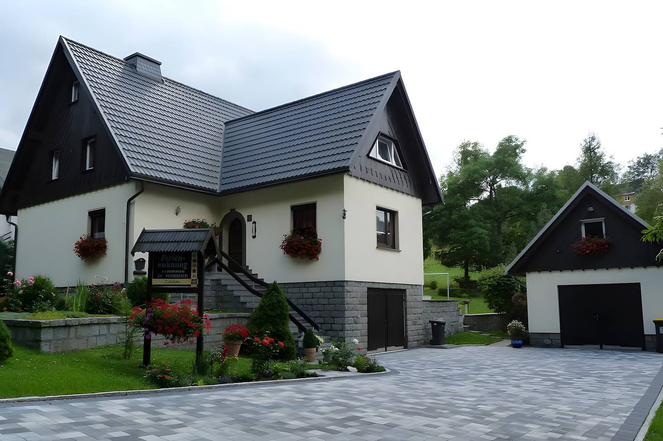 Ganze Wohnung, Gemütliche separate Ferienwohnung in Holzhau bei Fam. Liebscher auf der Bergstraße in Holzhau, Rechenberg-Bienenmühle