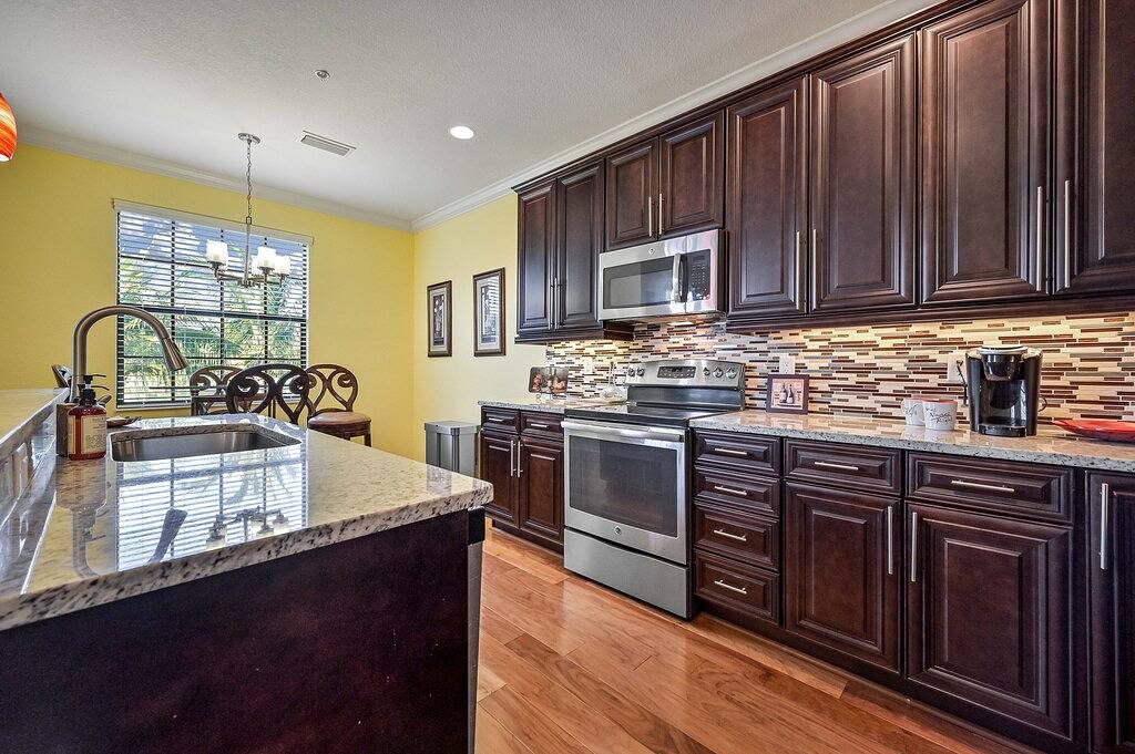 Luxury Townhouse in Paseo ~ Enjoy the Resort Lifestyle in Fort Myers, Southwest Florida