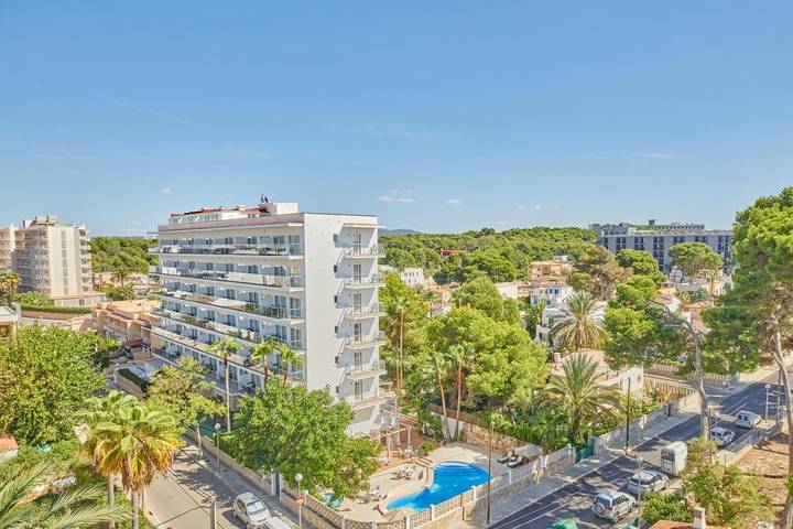 Appartement voor 4 personen, with Balkon and Terras as well as Tuin and Zwembad in El Arenal