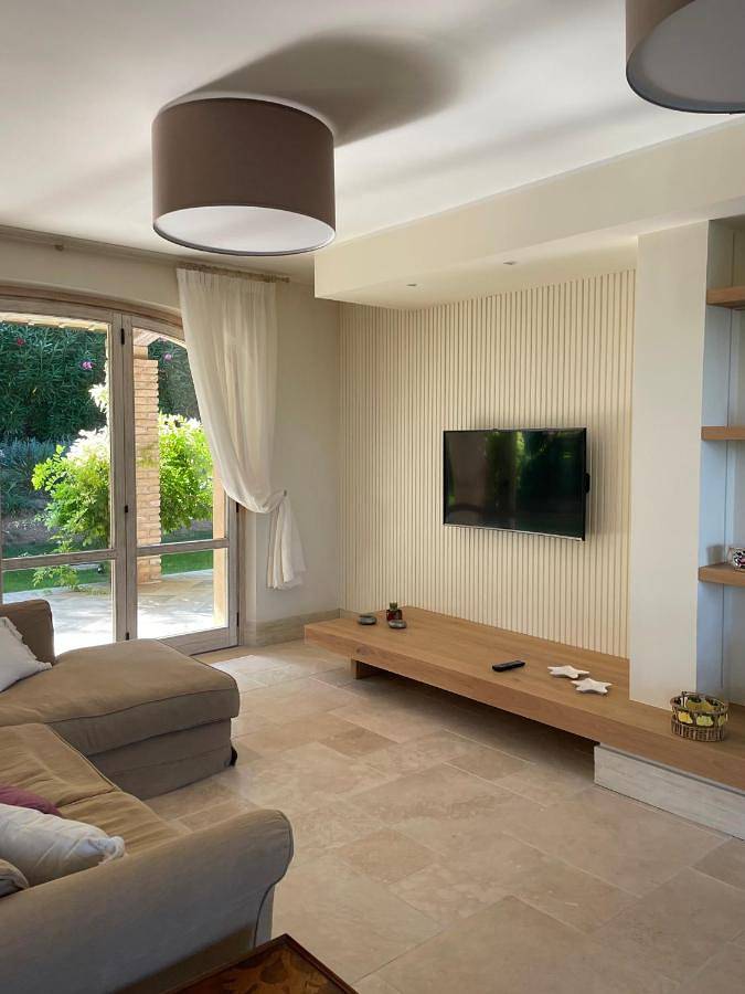 Villa with Sea View in Francavilla al Mare, Chieti Provinz
