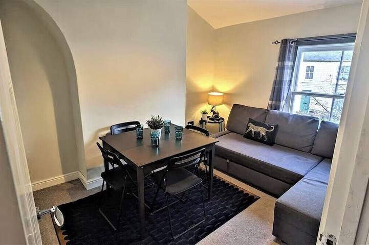 Apartment for 4 people in Swindon