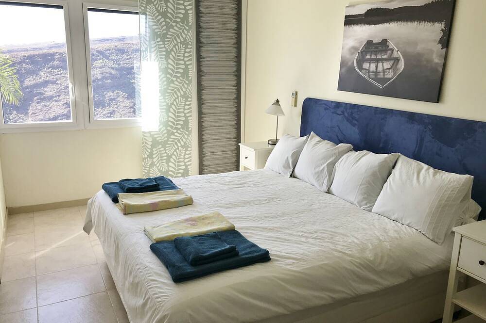 Luxusvilla in traumhafter Lage mit Pool in Playa de Santiago, San Sebastián de la Gomera