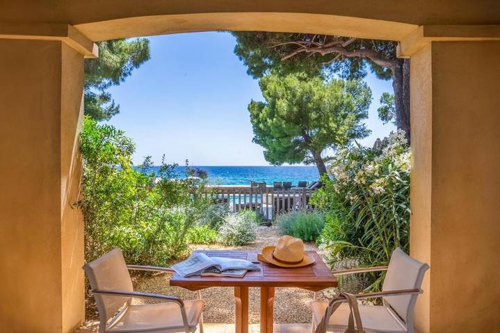 Hôtel pour 3 personnes, avec Terrasse ainsi que Jardin et Piscine à La Croix-Valmer