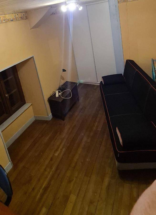 Location de vacances pour 8 personnes, avec terrasse, animaux acceptés à Bussière-Galant - 4