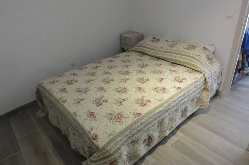 Gite \"le Bagnol\" a corner of paradise in Maubec, Parc naturel régional du Luberon