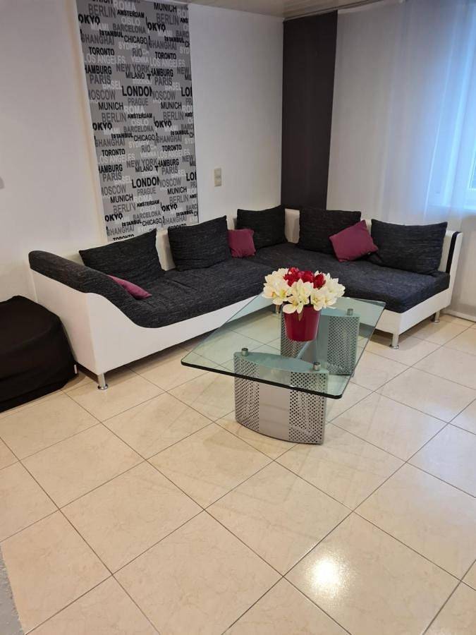 Ferienwohnung für 4 Personen, mit Terrasse und Garten sowie Ausblick