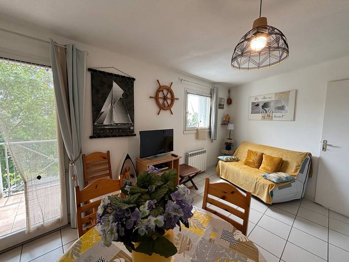 Gîte pour 5 personnes, avec balcon dans Port Olona - 4