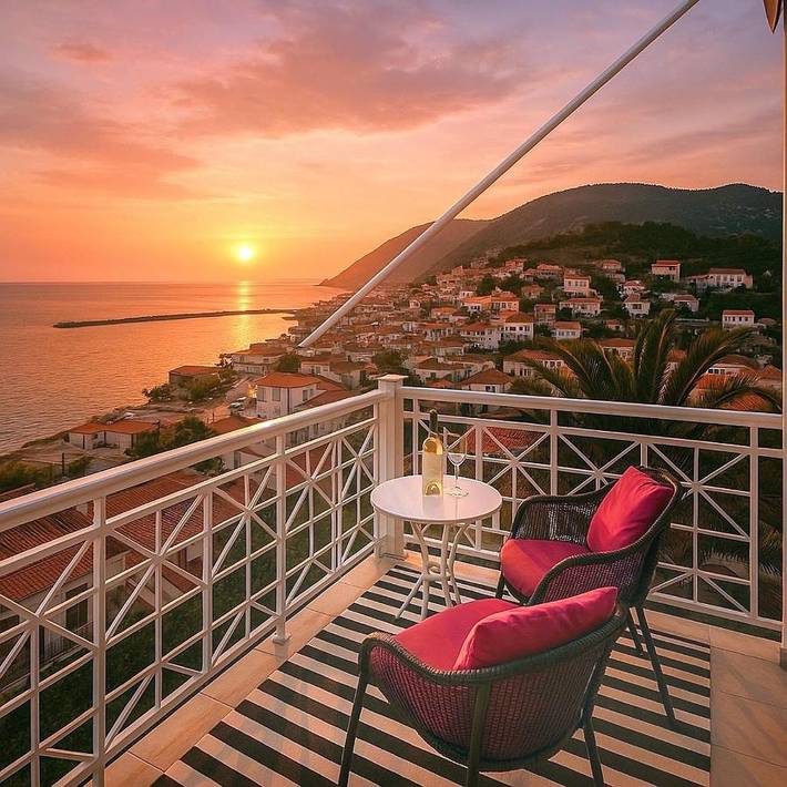 Appartement de vacances pour 2 personnes, avec vue et piscine ainsi que jardin et bassin pour enfant